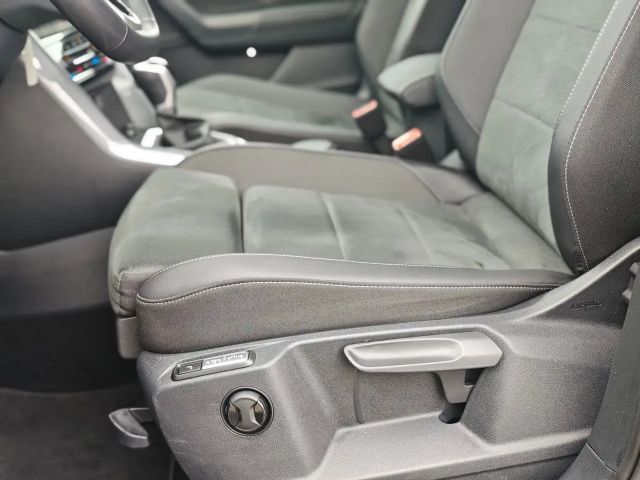 Volkswagen T-Roc 1.5 TSI DSG Style