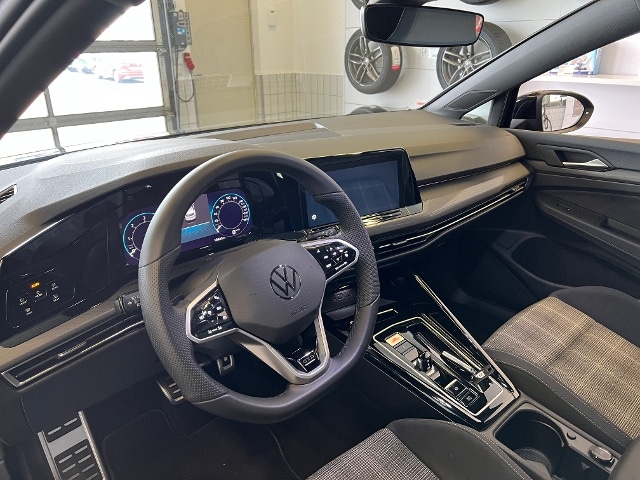 Volkswagen Golf 2.0 TDI DSG Golf VIII Plus Style