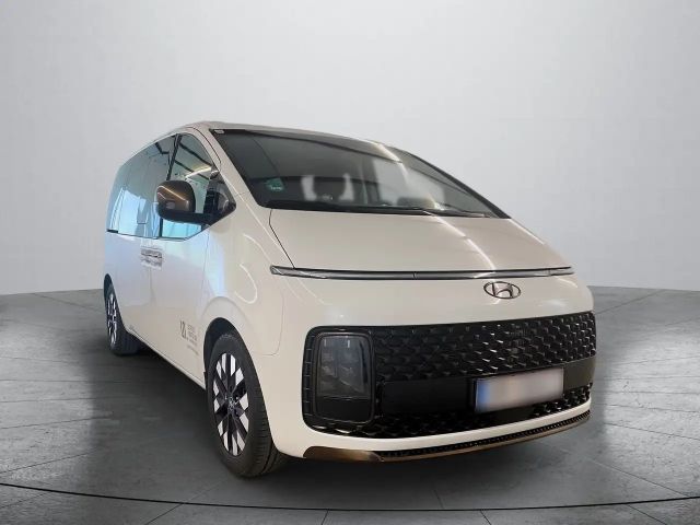 Hyundai Staria Vierwielaandrijving