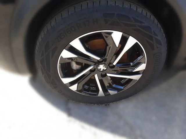 Peugeot E-2008 Allure Pack