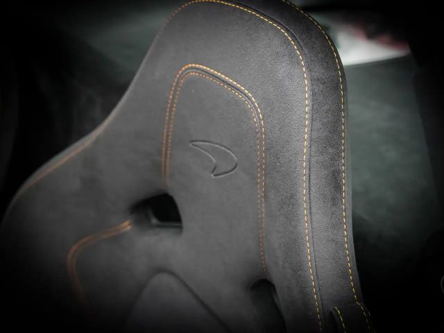 McLaren 750S Coupé Ventura Orange, Interior Carbon