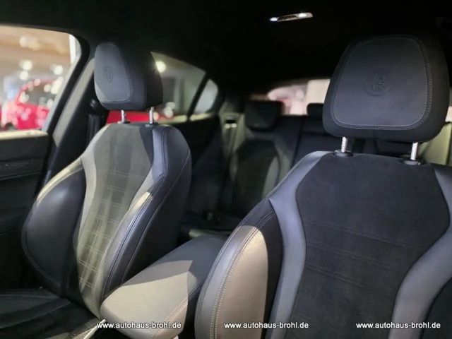 Alfa Romeo Stelvio Q4 Quadrifoglio