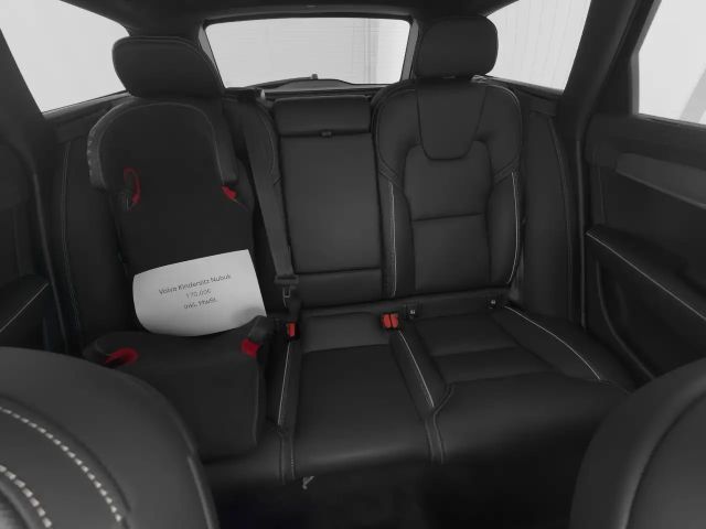 Volvo V90 AWD Dark Plus T8