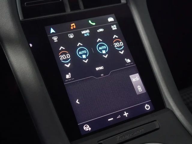 Porsche Taycan 4 Cross Turismo