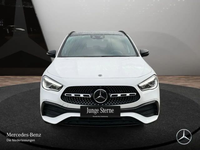 Mercedes-Benz GLA 250 4MATIC AMG Line