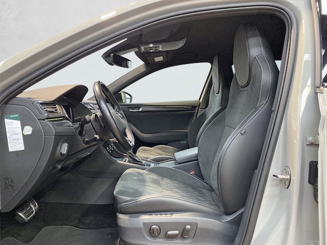 Skoda Superb 2.0 TSI 4x4 Combi Sportline