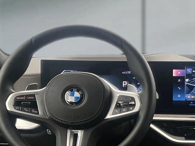 BMW X7 M60i