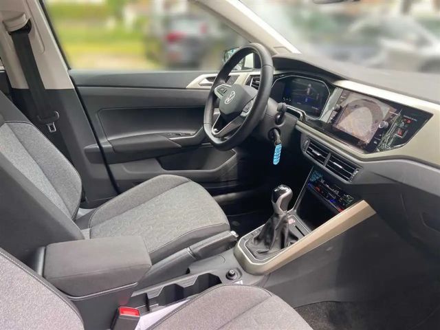 Volkswagen Polo Move