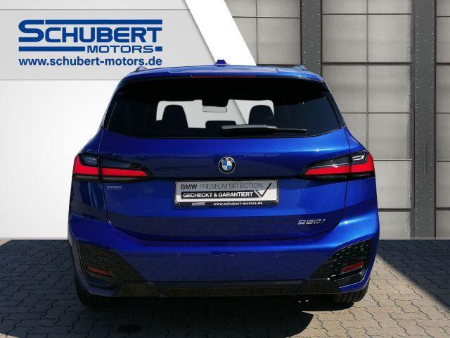 BMW 220 220i Active Tourer