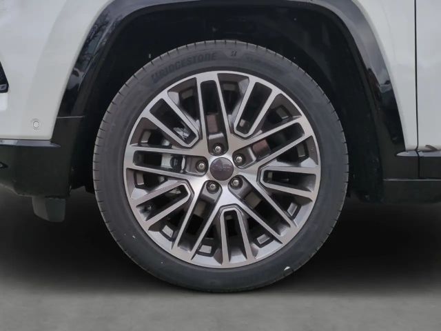 Jeep Compass Hybrid Summit