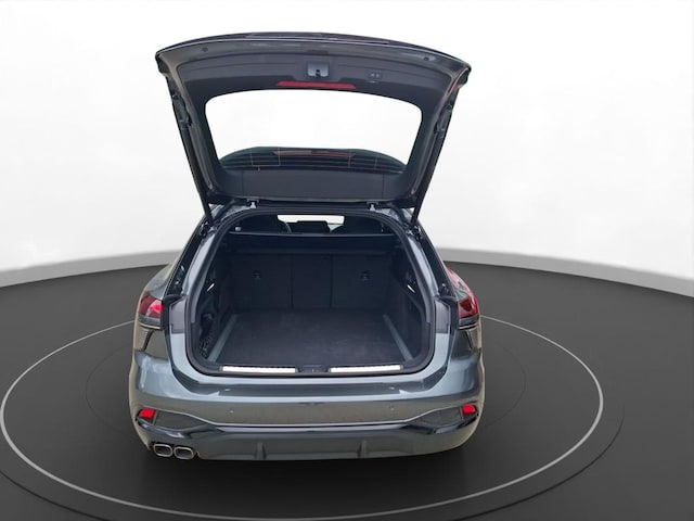 Audi A6 Avant Quattro S-Tronic