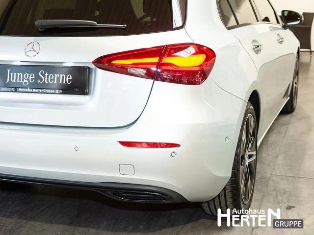 Mercedes-Benz A 180 Progressive