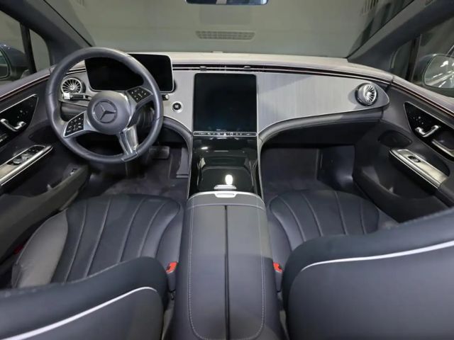 Mercedes-Benz EQE 300 Advanced Sedan
