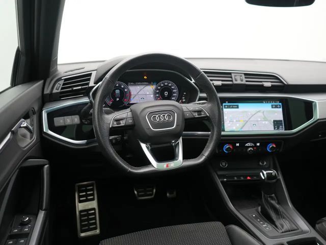Audi Q3 S-Line