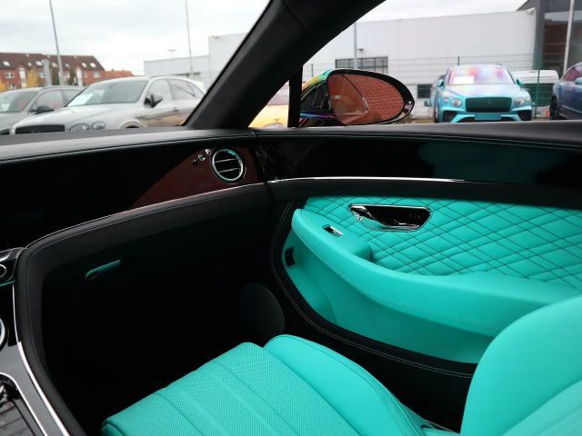 Bentley Continental GT Hybrid V8