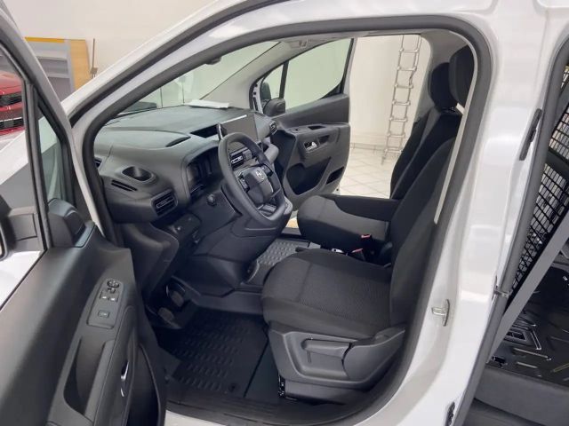 Opel Combo COMBO Cargo DOKA XL 1,5 101PS 6G Schalter 5 Sitze