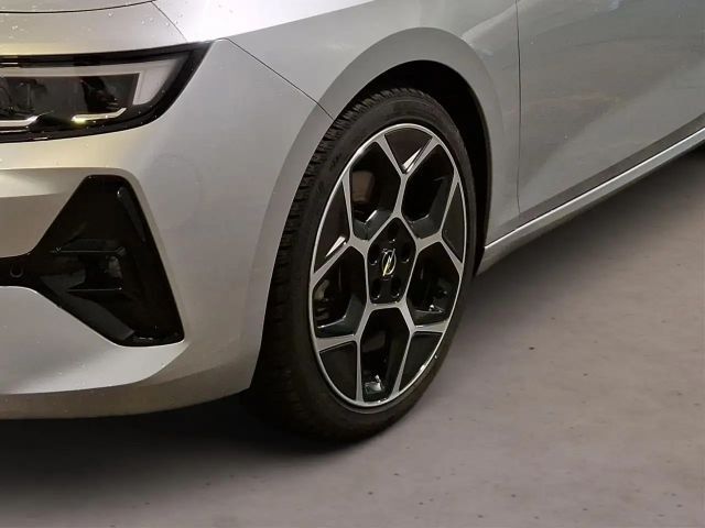 Opel Astra Sports Tourer Ultimate