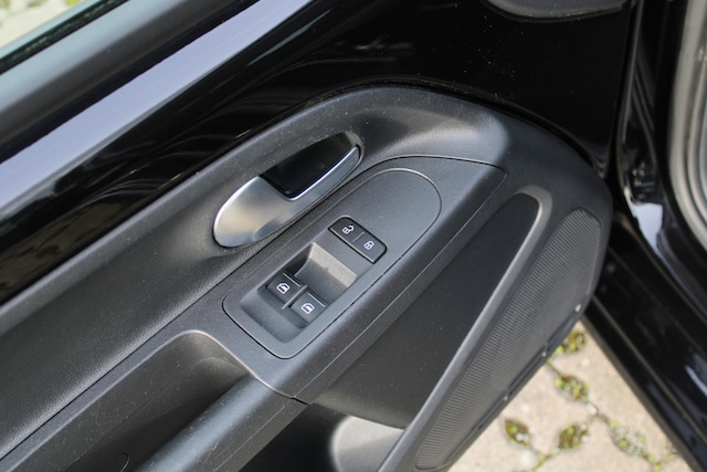 Volkswagen up! 1.0 RFK GRA PDC 4Season DAB+