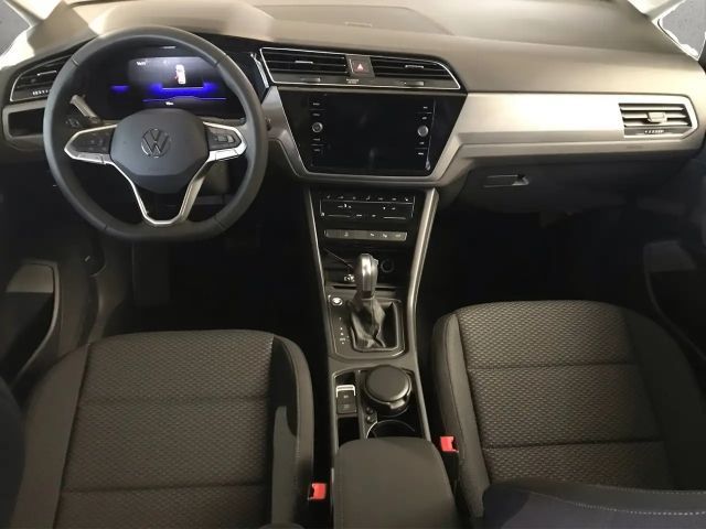 Volkswagen Touran 1.5 TSI DSG R-Line Sport