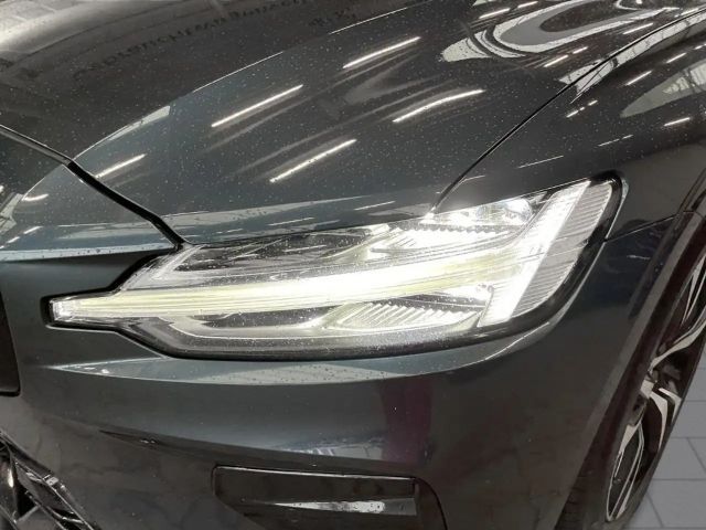 Volvo V60 Dark Plus