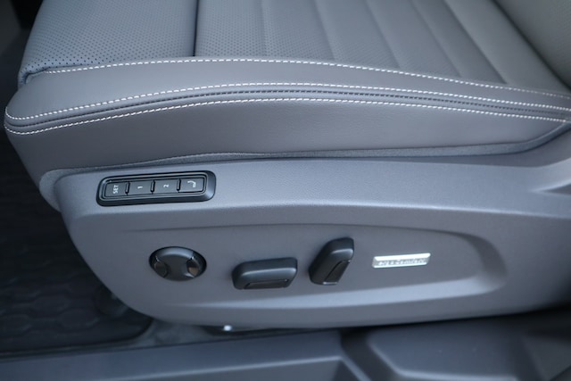 Volkswagen Multivan 2.0 TDI DSG Lang T7