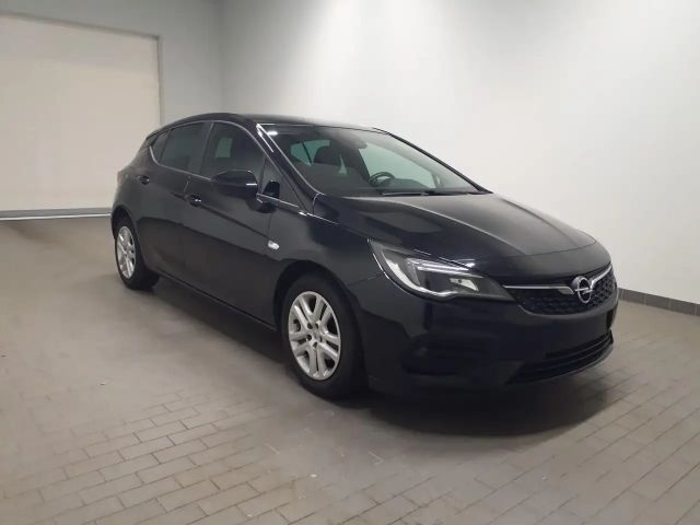 Opel Astra K Lim. 5-trg. Winterpaket+Navigation+LED