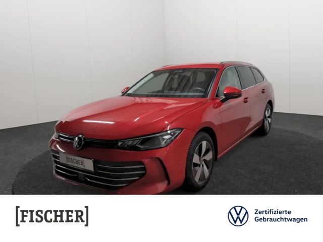 Volkswagen Passat 1.5 eTSI Business DSG Variant