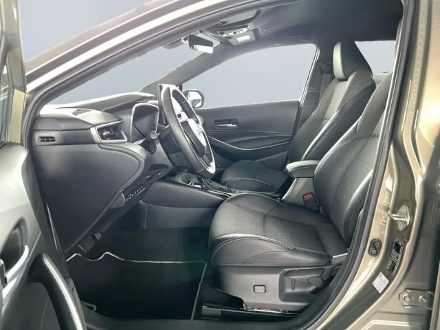 Toyota Corolla Hybride Team D