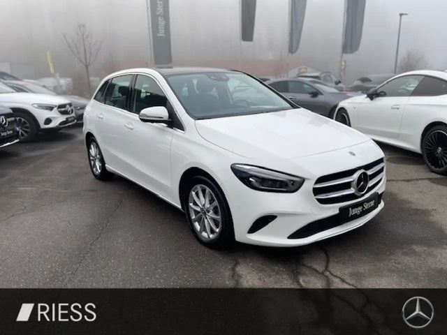 Mercedes-Benz B 250 B 250 e