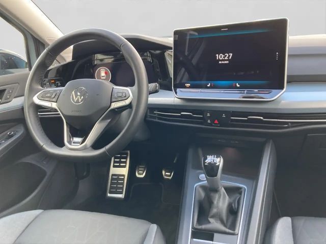 Volkswagen Golf 1.5 TSI Variant