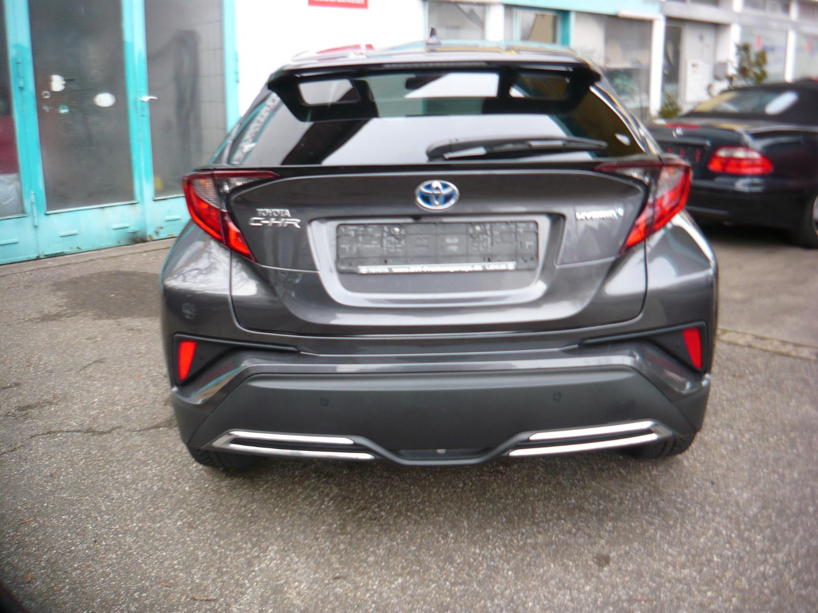 Toyota C-HR Hybride Team D