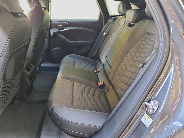 Audi A6 e-tron Avant Quattro