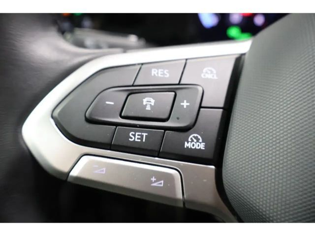 Volkswagen Golf 1.5 TSI DSG Golf VIII