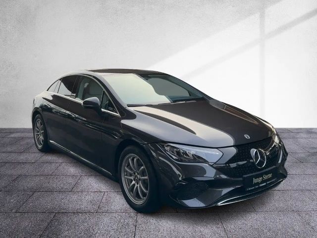 Mercedes-Benz EQE 350 Electric Art Sedan