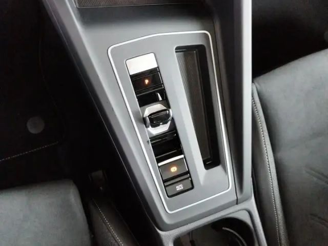 Volkswagen Golf DSG eHybrid