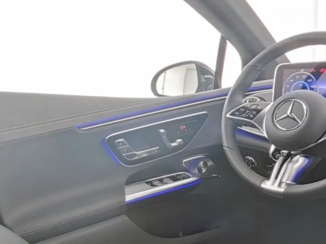 Mercedes-Benz EQE 350 4MATIC AMG Line Sedan