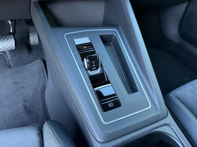 Volkswagen Golf DSG eHybrid