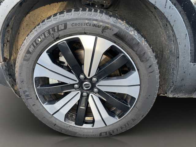 Volvo XC40 Core Recharge