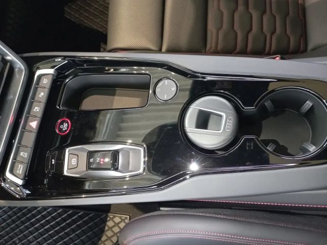 Audi e-tron GT Audi S e-tron GT