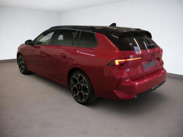 Opel Astra Sports Tourer Ultimate
