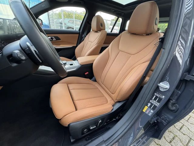 BMW 330 330e M-Sport Touring xDrive