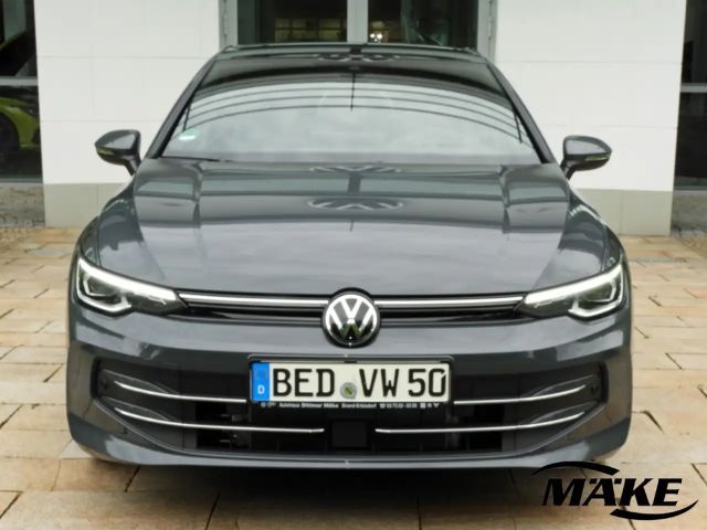 Volkswagen Golf 1.5 eTSI DSG