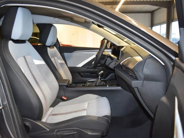 Opel Astra Elegance Sports Tourer