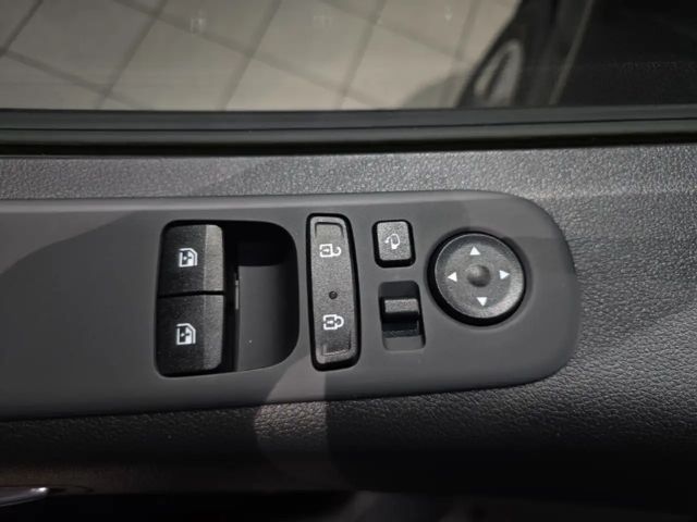 Hyundai Staria Trend