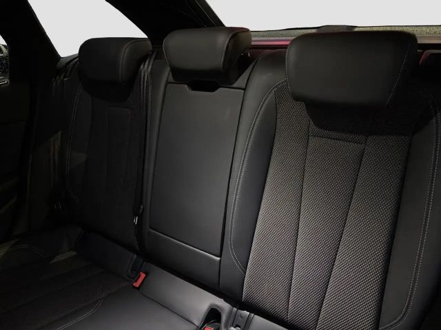 Audi A4 40 TFSI S-Line S-Tronic