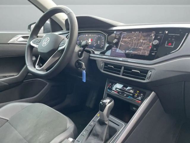 Volkswagen Polo 1.0 TSI DSG Style