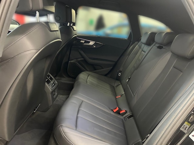 Audi A4 40 TDI Avant S-Tronic