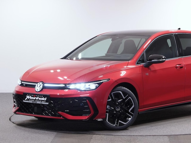 Volkswagen Golf 1.5 TSI R-Line Style