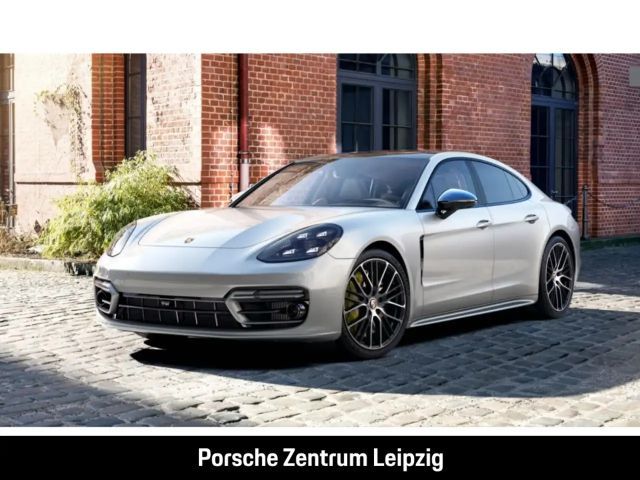 Porsche Panamera S Turbo