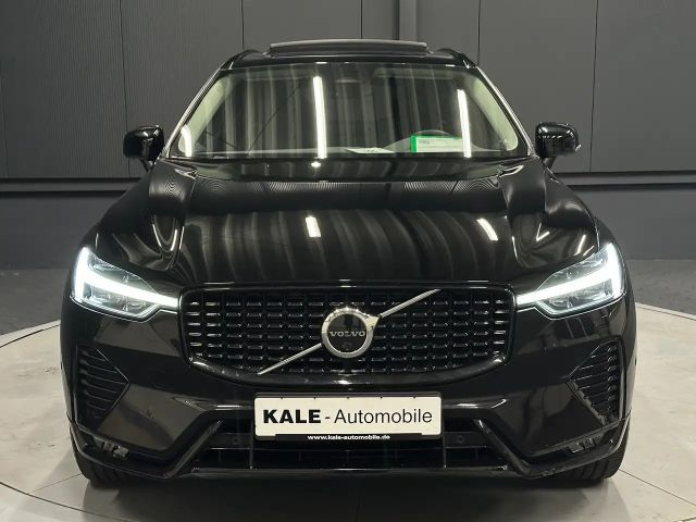 Volvo XC60 AWD Dark Plus